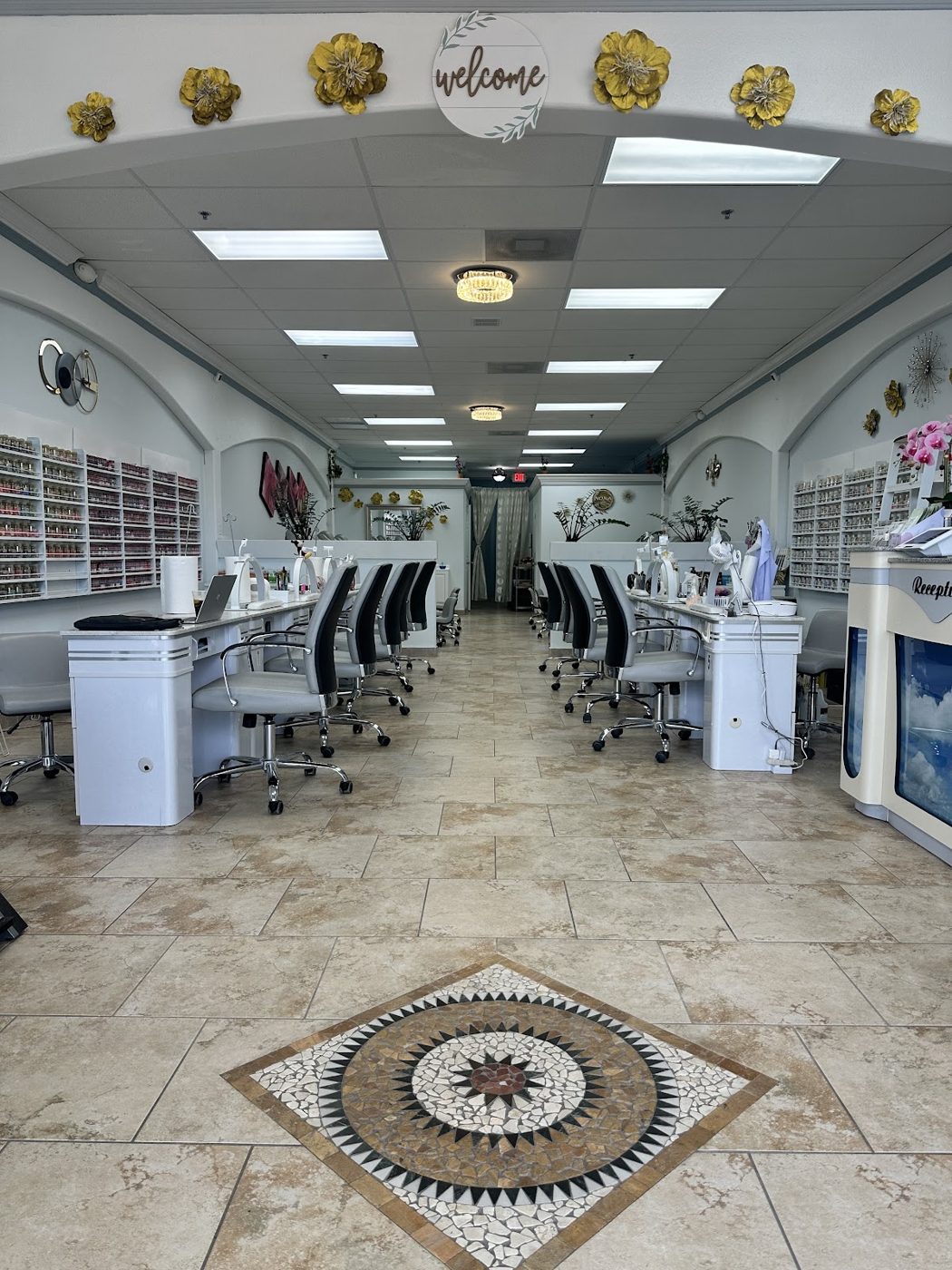 Nona Luxury Nails work 1